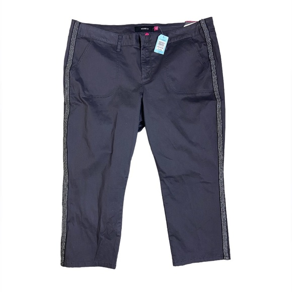 Torrid Denim Gray Utility Crop Pant with Metallic Bar on Sides Size 20 New - Picture 1 of 6